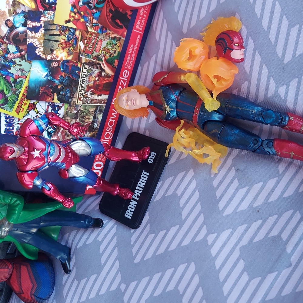 MARVEL Collection Set - Picture 4 of 13